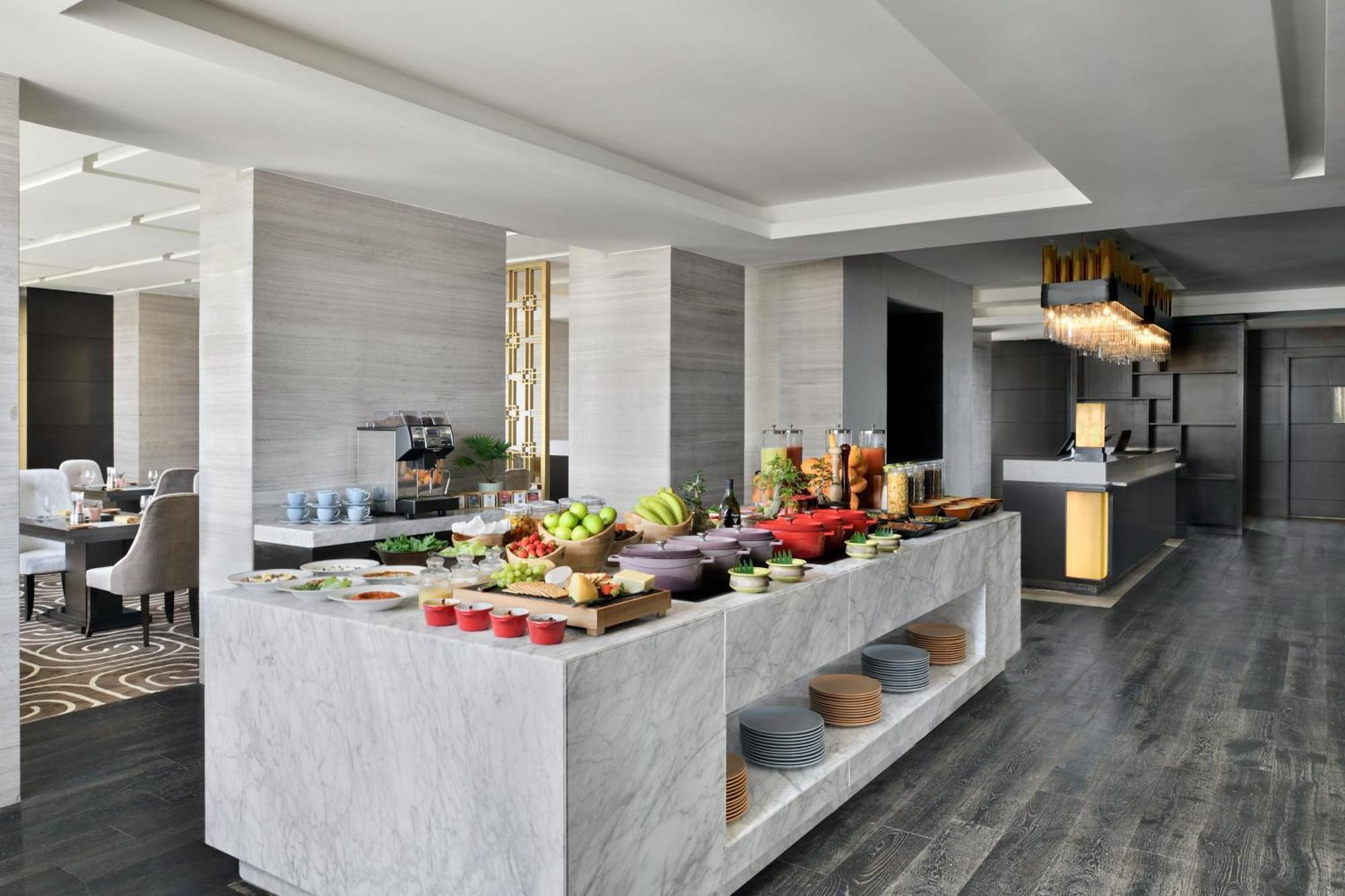 Sheraton Hotel 5*