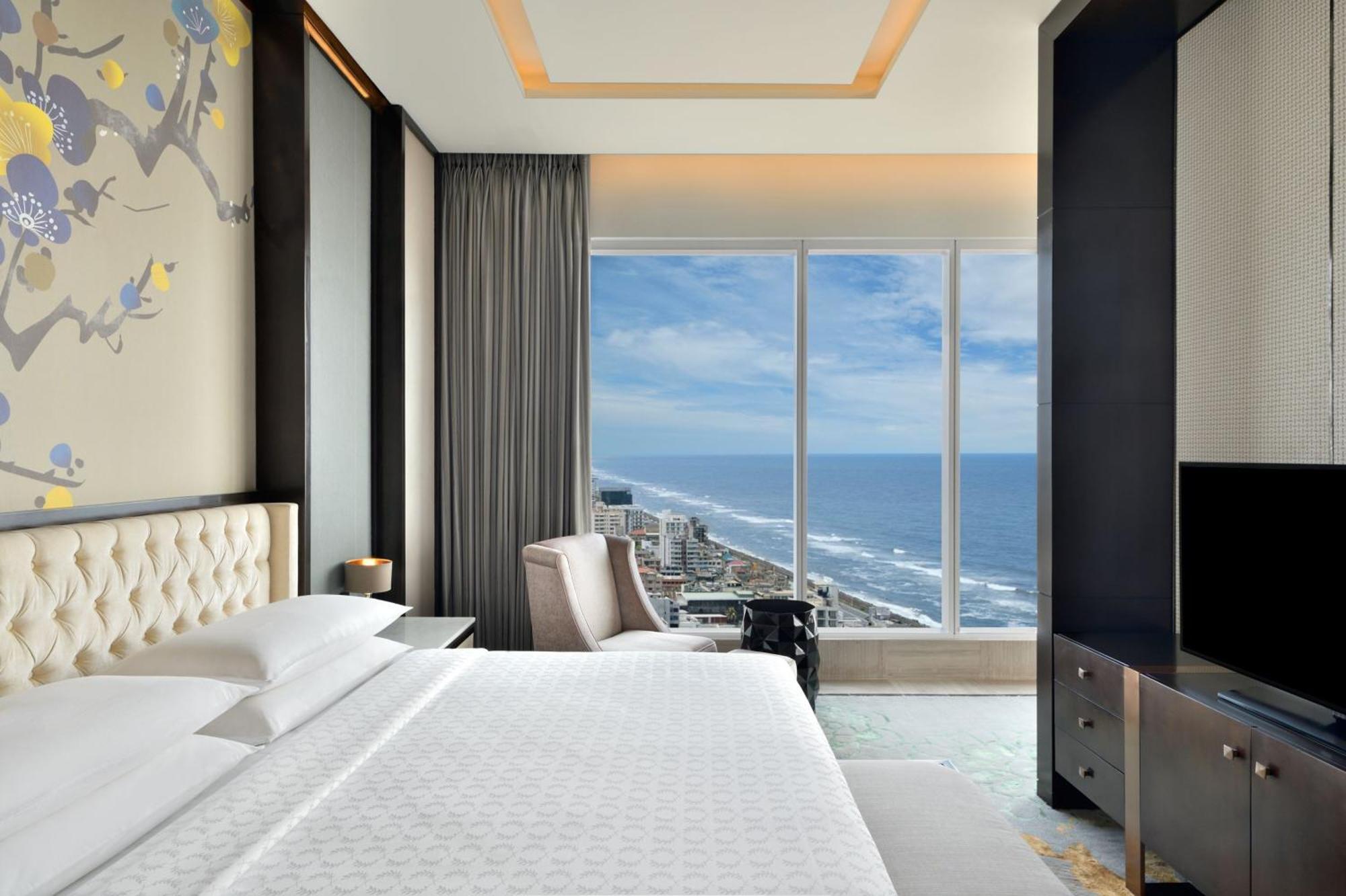 Sheraton Hotel 5*